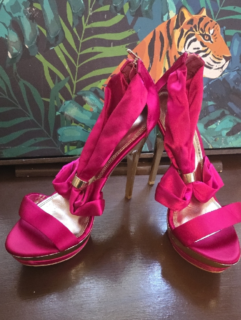Bakers Hot Pink Satin Platform High Heels - Picture 6 of 8